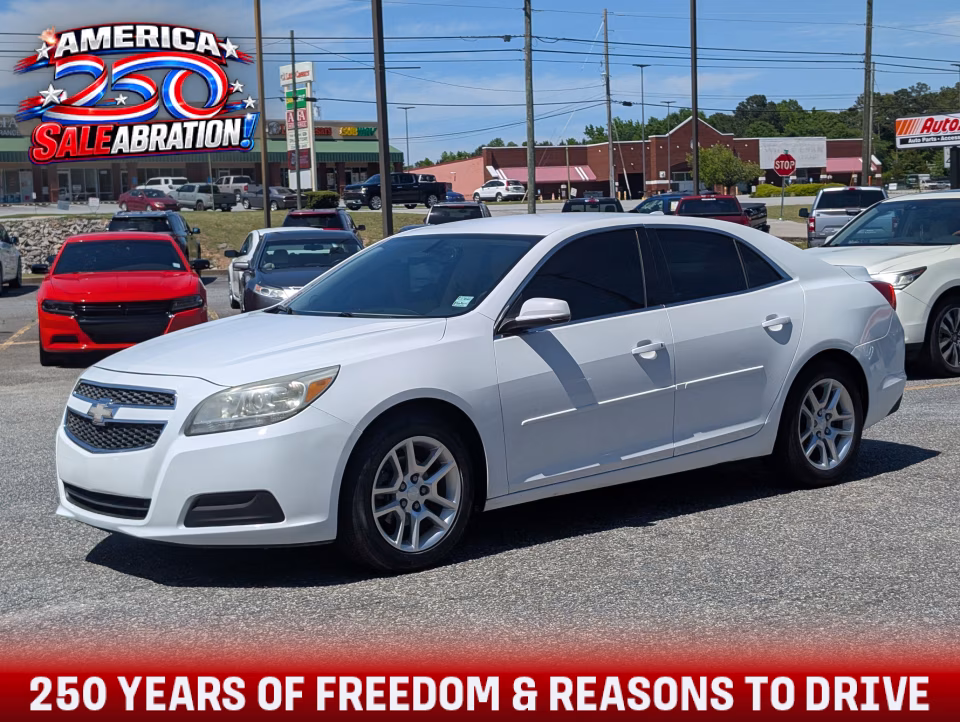 2013 Chevrolet Malibu 1LT's photo