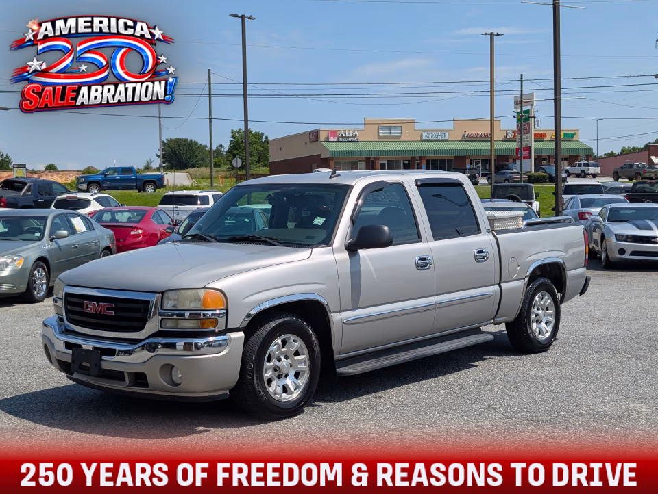 2006 GMC Sierra's photo