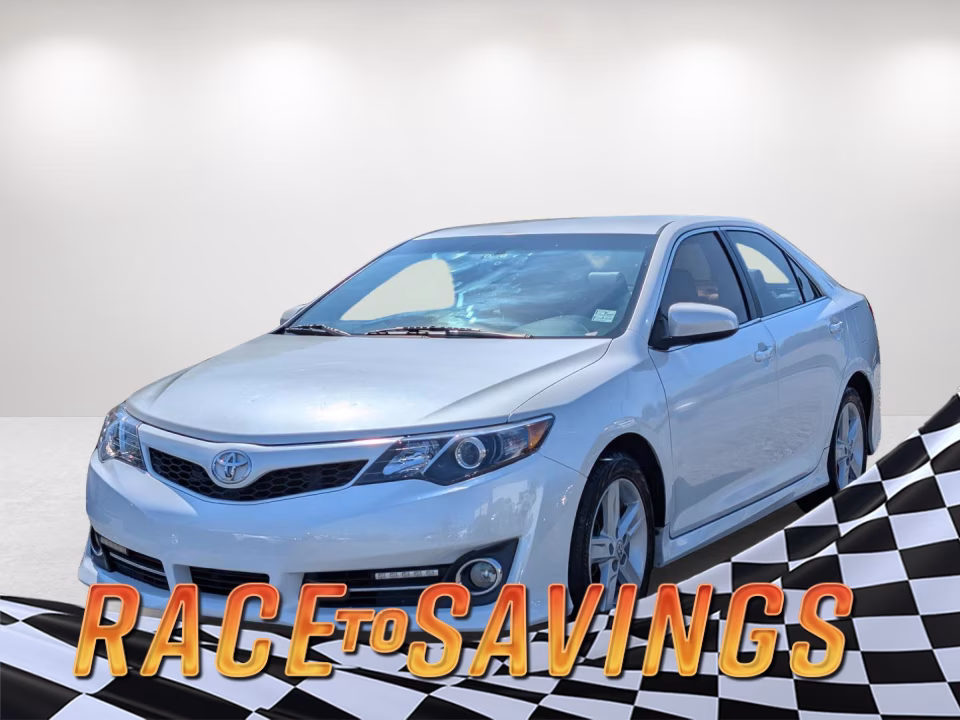 2012 Toyota Camry 2.5 Auto SE's photo